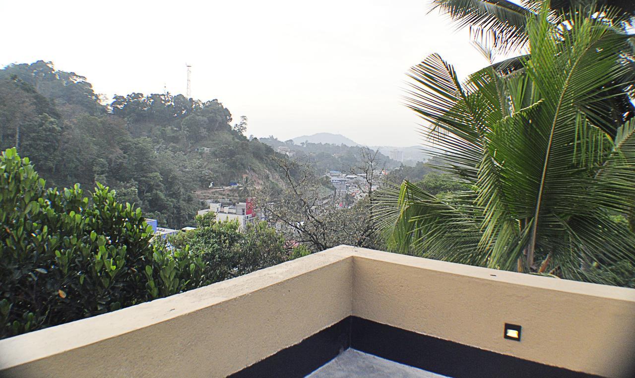 M&M Residence Kandy Exterior photo