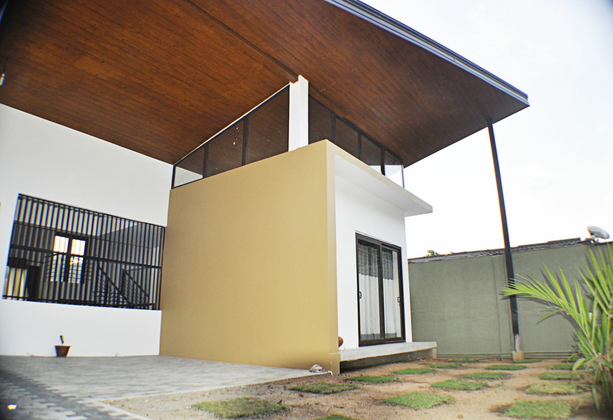 M&M Residence Kandy Exterior photo